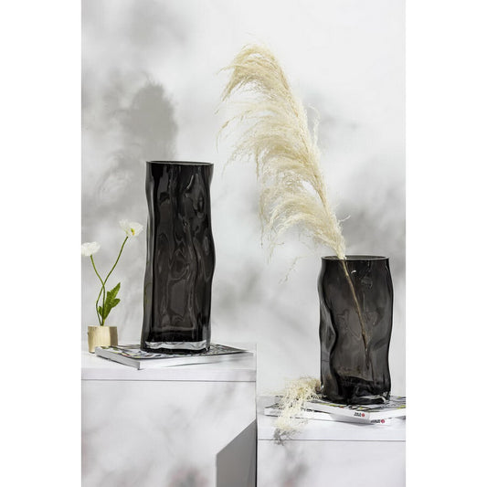 Zylindrische Glasvase mit unregelmäßiger Form, wie schwarzes Holz. ABU30GR