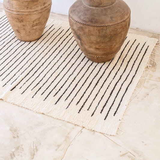 Teppich „Kerta“ – Handgewebter Baumwollteppich mit Streifen
