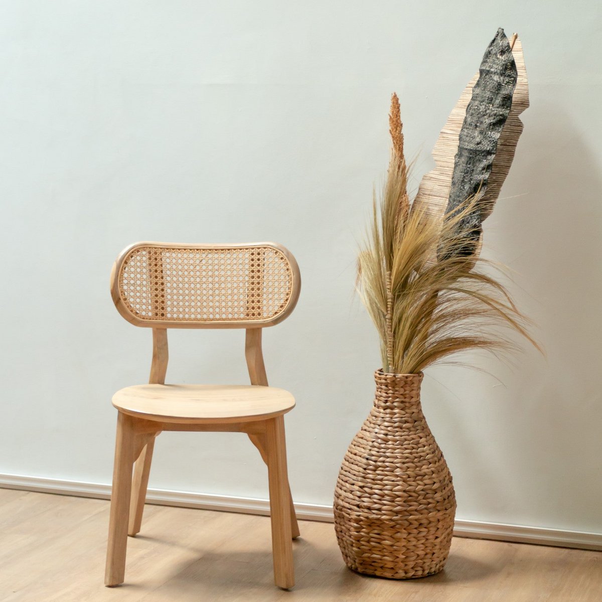 Dayana – Geflochtene Boho Vase aus Wasserhyazinthe