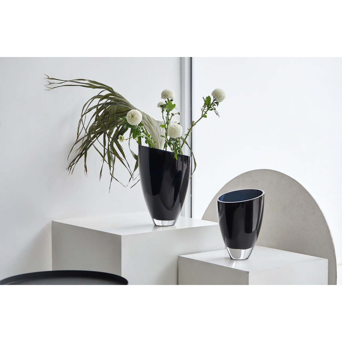 BULED25IB – Elegante Glasvase in tiefem Tintenblau